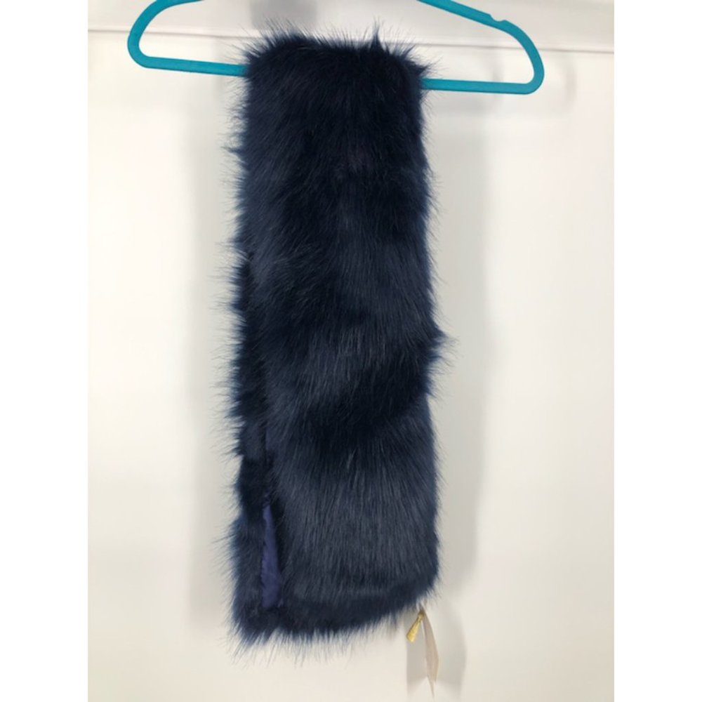 2 Chic Solid Blue Faux Fur Stole Scarf